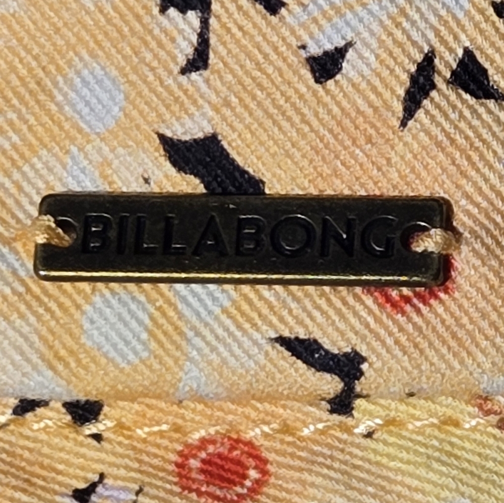 Billabong Still Single Floral Bucket Hat, One Size Fits Most - Picture 3 of 6